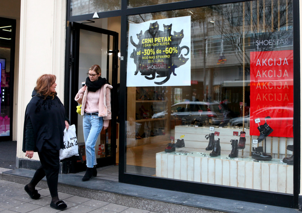 Istina o "Crnom petku" je jezivija od samog naziva, prodavci nas varaju, a da toga nismo ni svesni