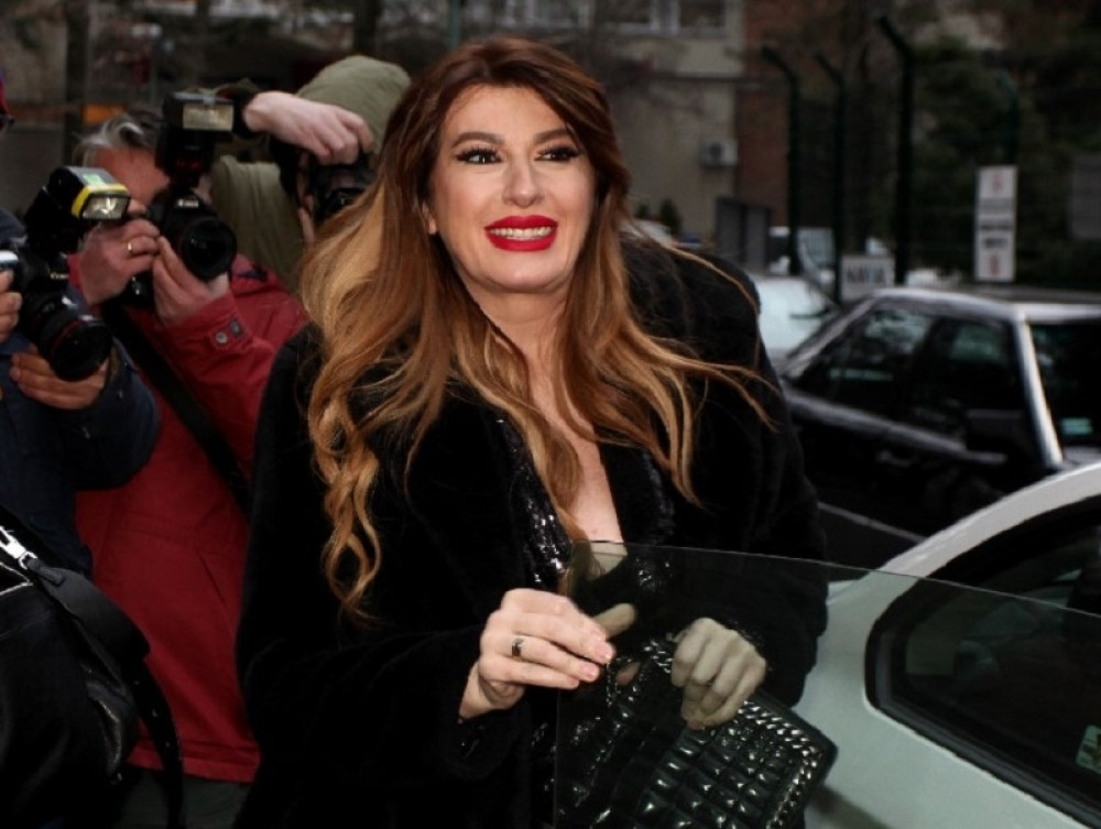 Zavirite u dom Viki Miljković! Pevačica opreremila stan, sada može da uživa!