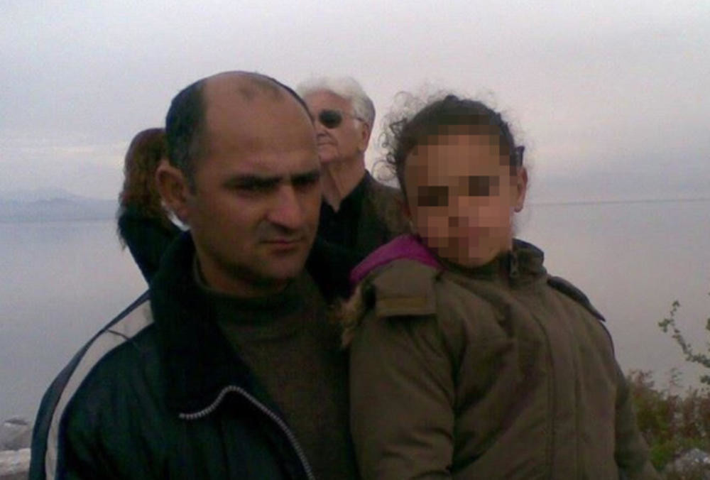 Utopila se trudnica Jana, njen muž Ratko i ćerkica Nina! Prijatelj skočio da ih spase, pa otišao za njima u SMRT!