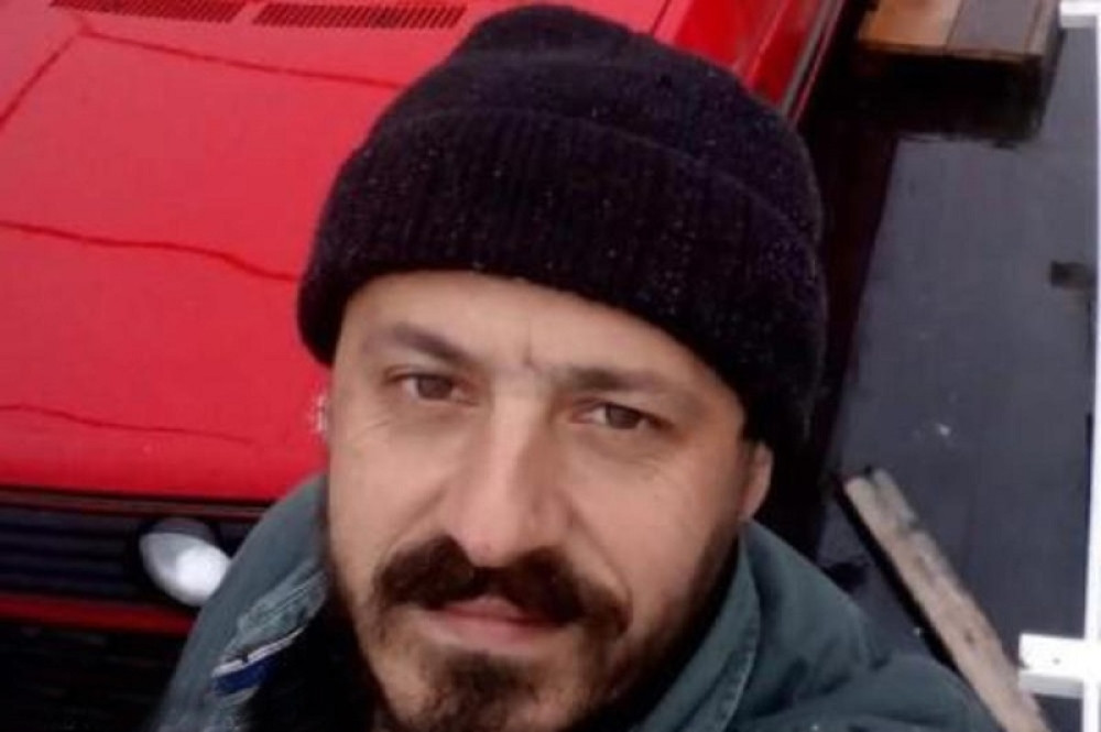 Darko se domogao obale, a onda video trudnicu i njenu ćerku (12) kako se dave! Bez razmišljanja skočio u vodu i umro