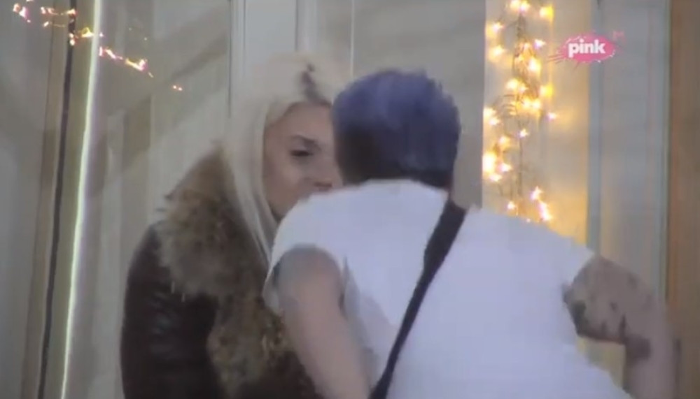 Sanja plače: Ti flertuješ sa Lunom, raskini sa mnom! Matora joj rekla OVO! (VIDEO)