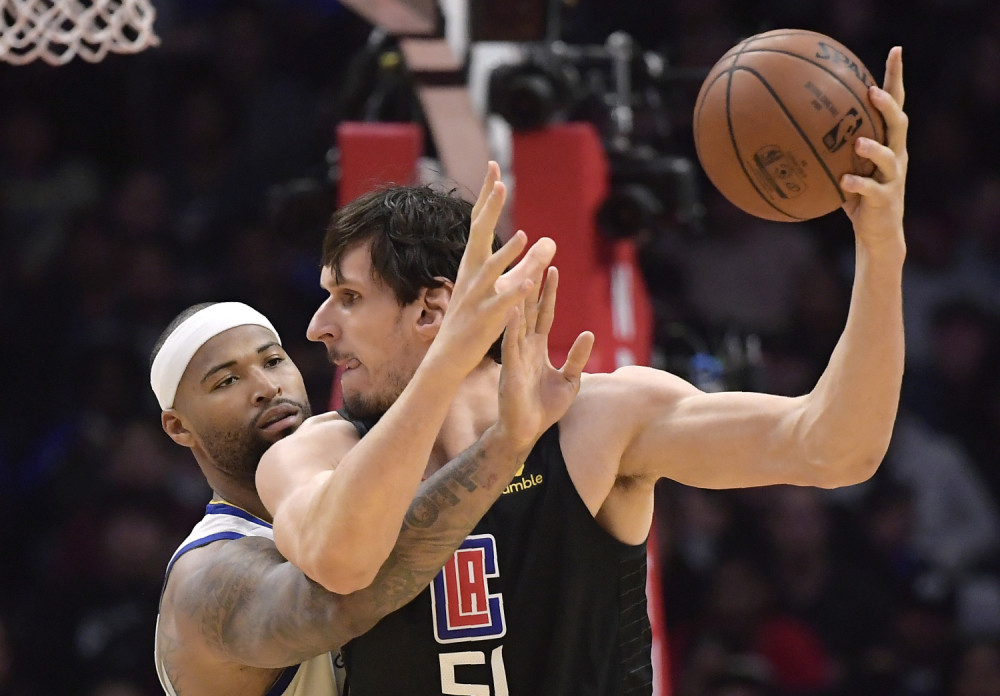 Klipersi PONIZILI Bobija minut pre trejda u Fili, Teo ponovo na tribinama