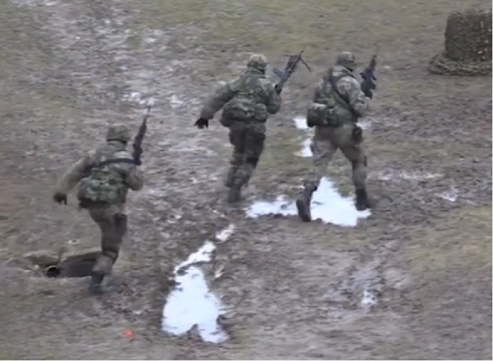 Ovako vežba elitna jedinica Vojske Srbije