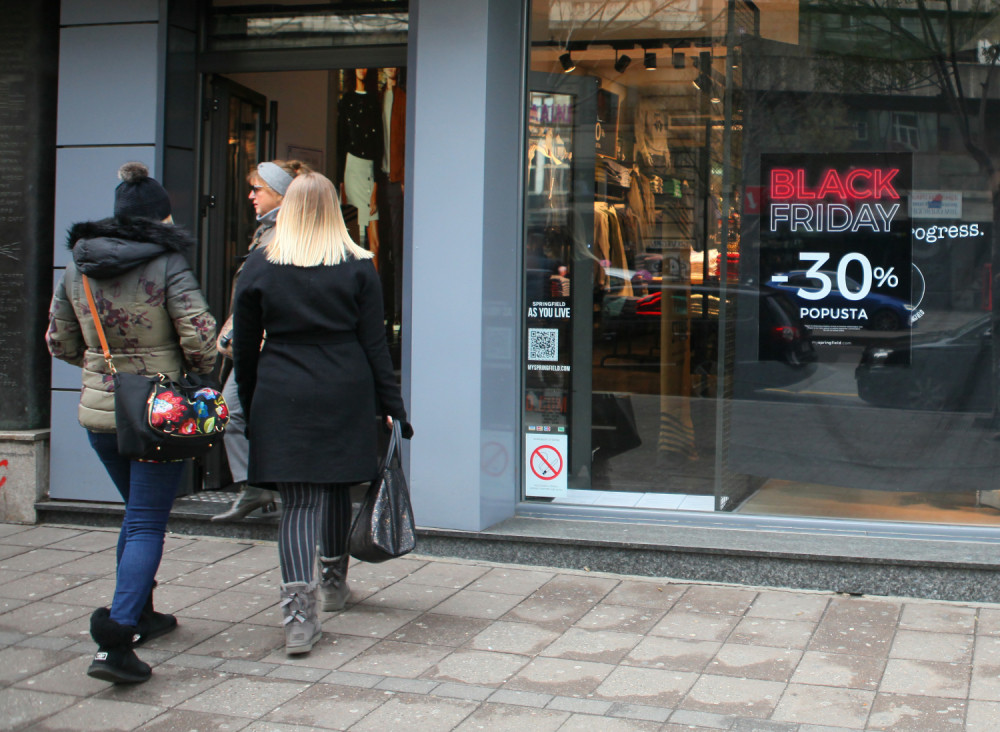 Svake godine nas podmuklo varaju, a mi to ne možemo da primetimo! Ovo je glavna caka svih prodavaca koja im uvek upali