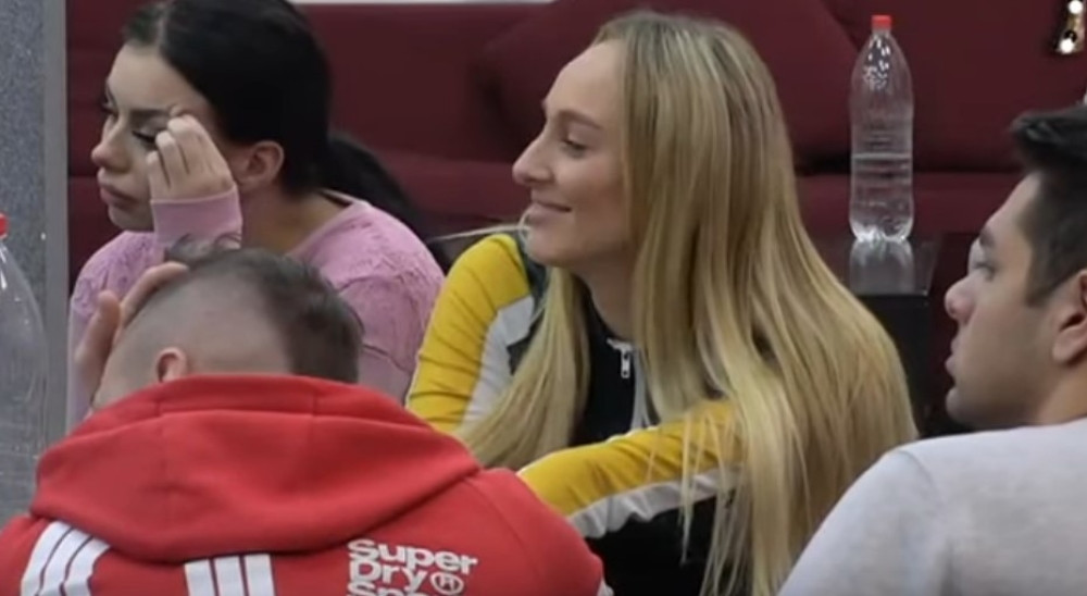 Luna se UDAJE za Marka!