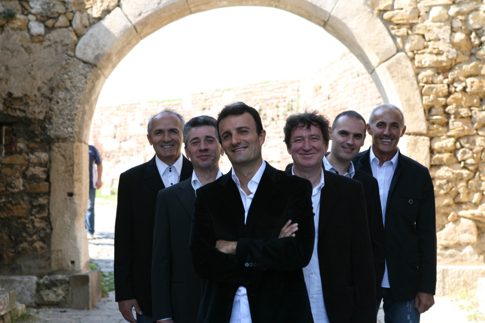 Grupa Legende slavi 25 godina karijere koncertom u Sava Centru