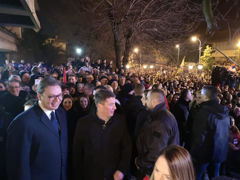 Vučić se večeras ne vraća u Beograd, evo gde će prespavati!