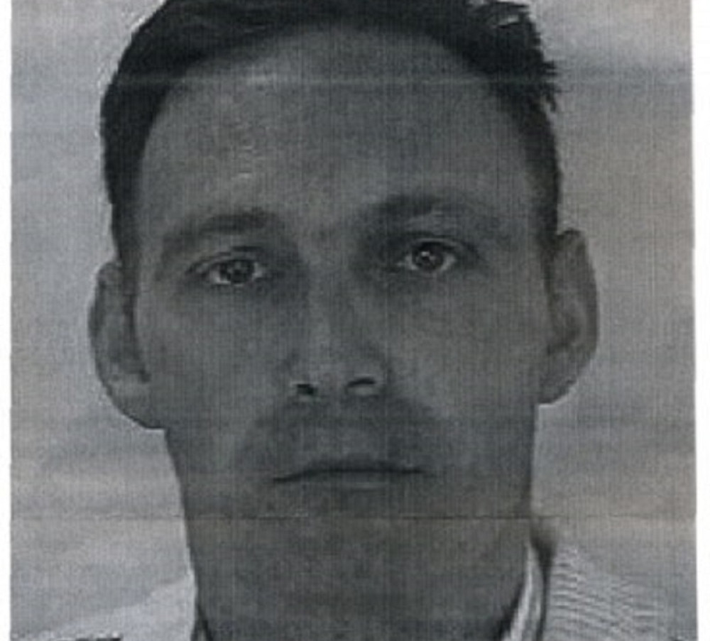 Bacio eksploziv čoveku u krilo, a sad se vraća među ljude!