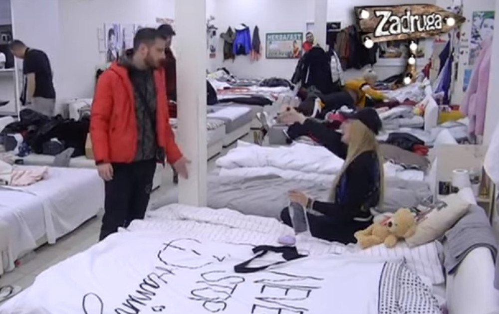 Marko udario Lunu, pa se izdrao na nju! Đoganijeva besno izletela iz sobe!