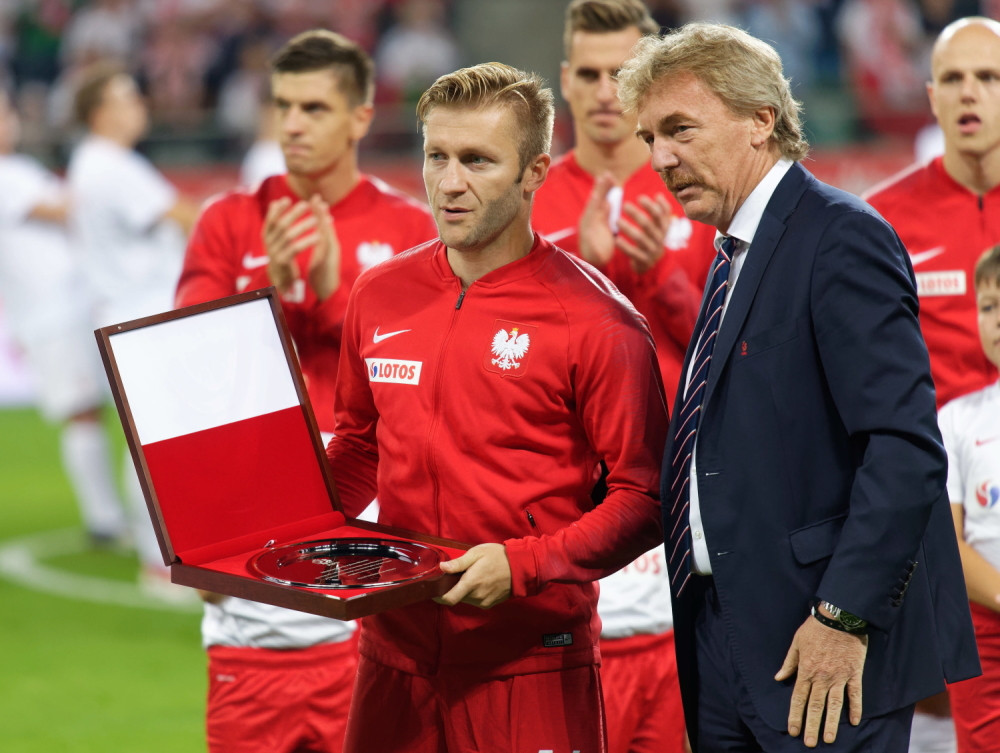 Legendarni fudbaler spasao klub od bankrota, igraće za platu od 120 evra i sav novac DAVAĆE SIROTIŠTU! (VIDEO)