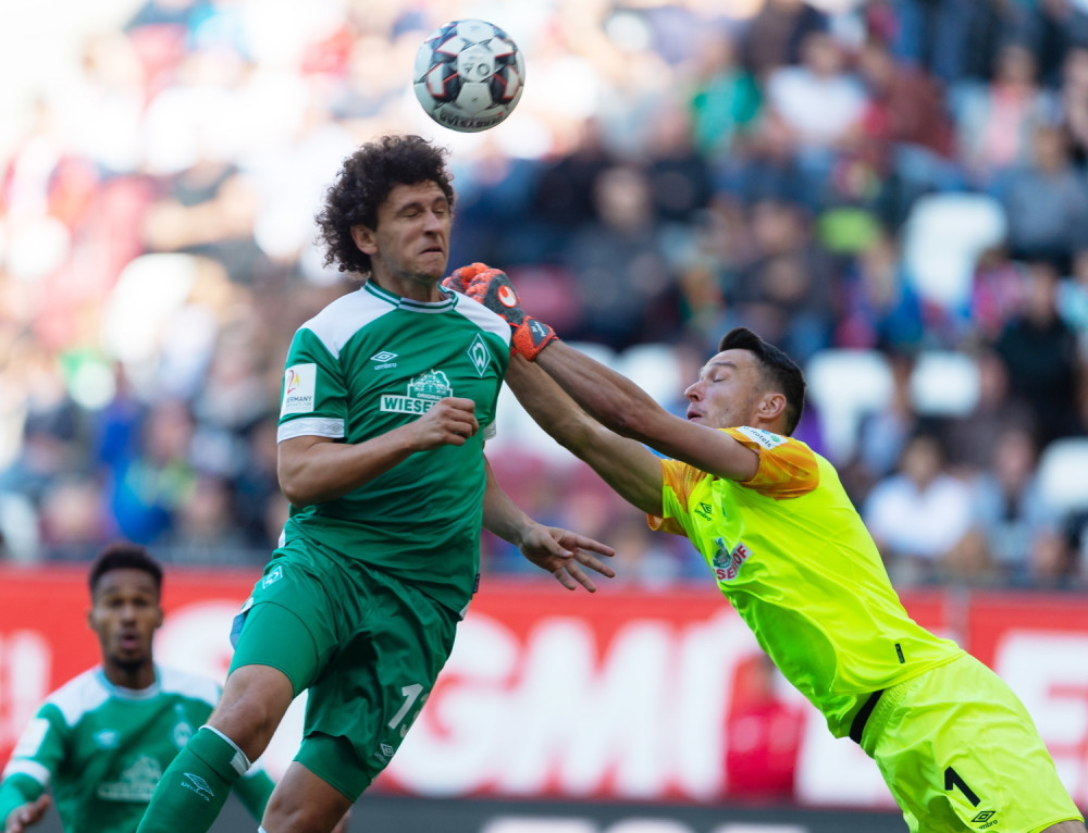 VELJKOVIĆ: Ako nije Verder u LE, neka su bar naši!