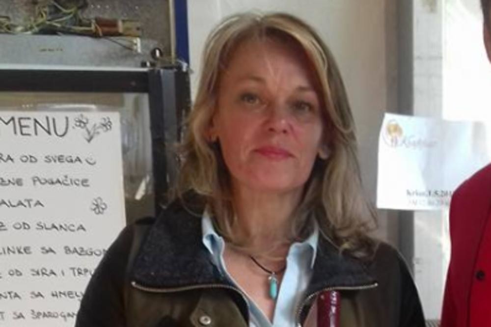 Pronađena je mrtva u svom stanu!