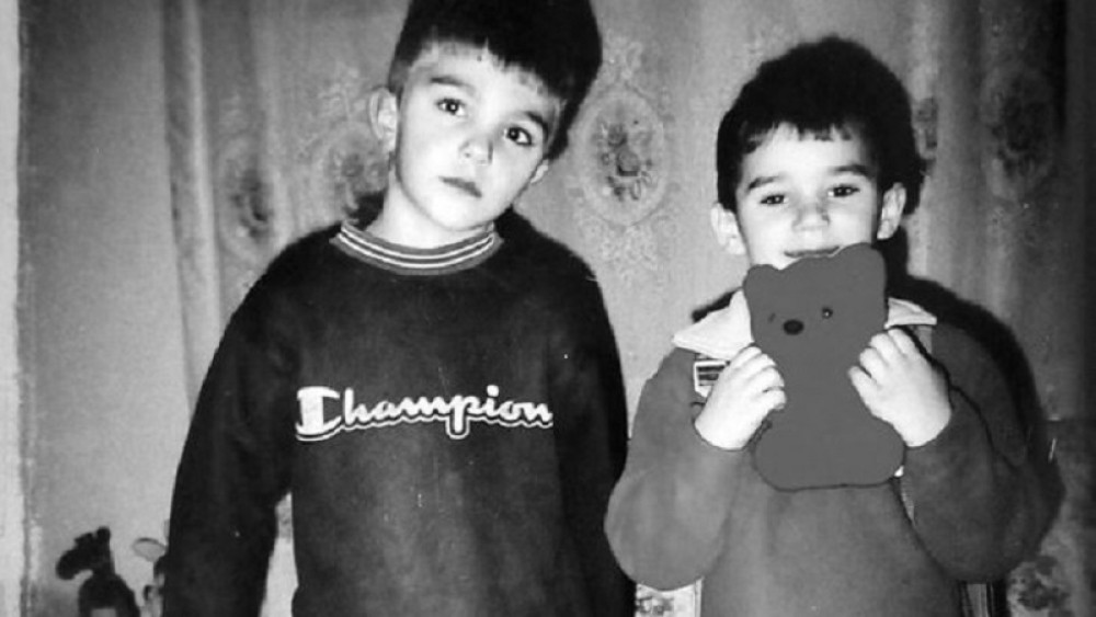 Ljubav i tuga u pismu koje je stradalom Gojku (20) napisao mlađi brat - slomiće vam srce!