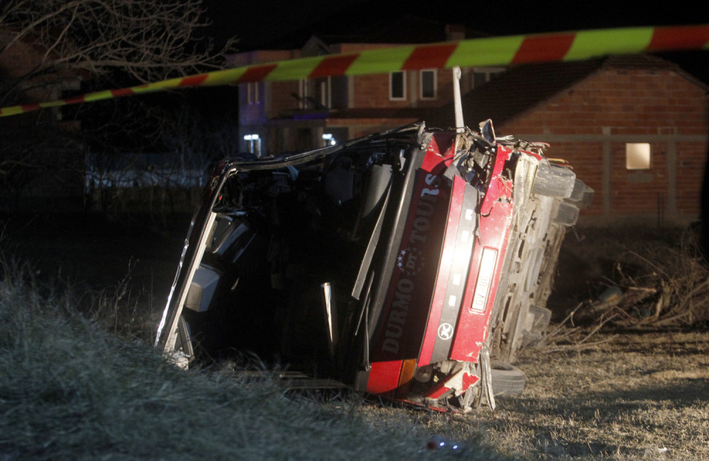 Makedonski KOŠARKAŠ POGINUO u "autobusu smrti", odložen završni turnir Kupa!