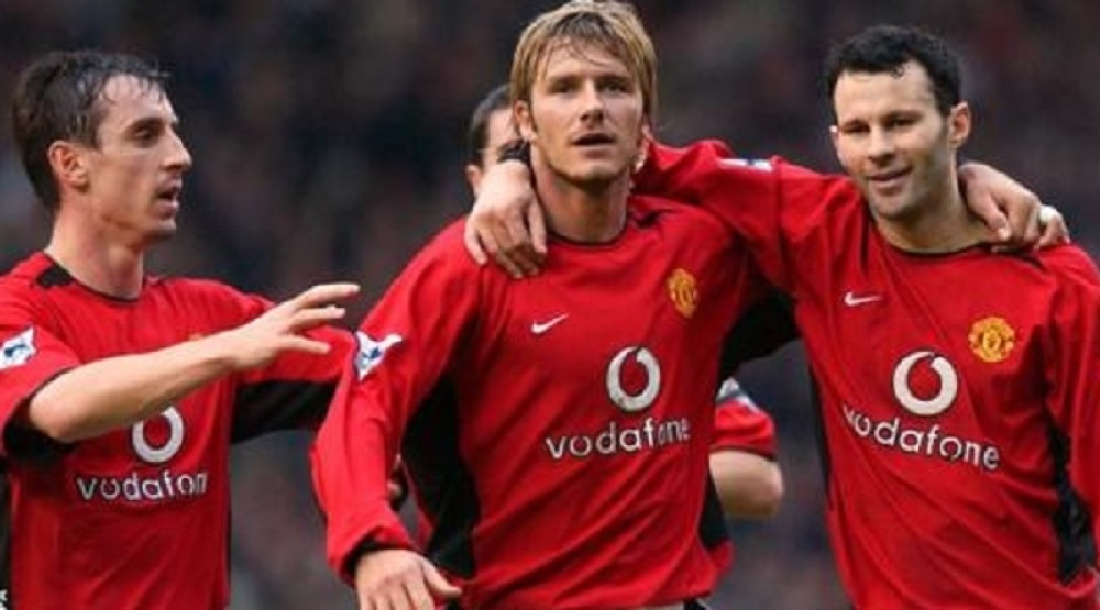 Preminuo legendarni trener Mančester junajteda! Bekam, Gigs i braća Nevil u suzama: VOLIMO TE I DUGUJEMO TI SVE! (FOTO)