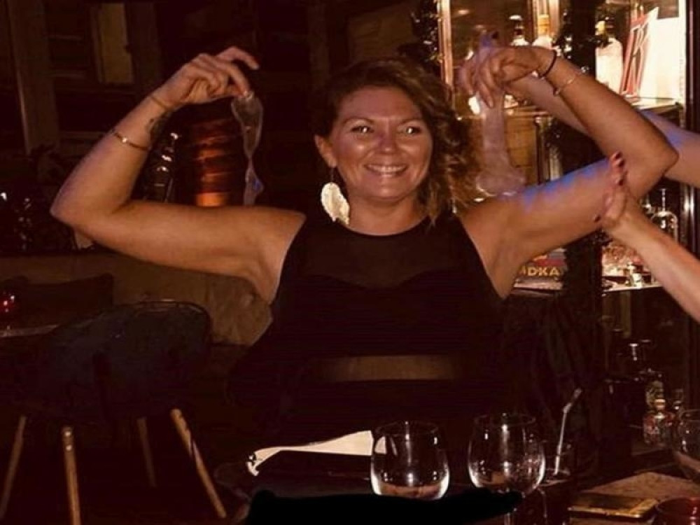 Prespavala je kod dečka a ujutro je na Fejsu videla slike njegove majke!