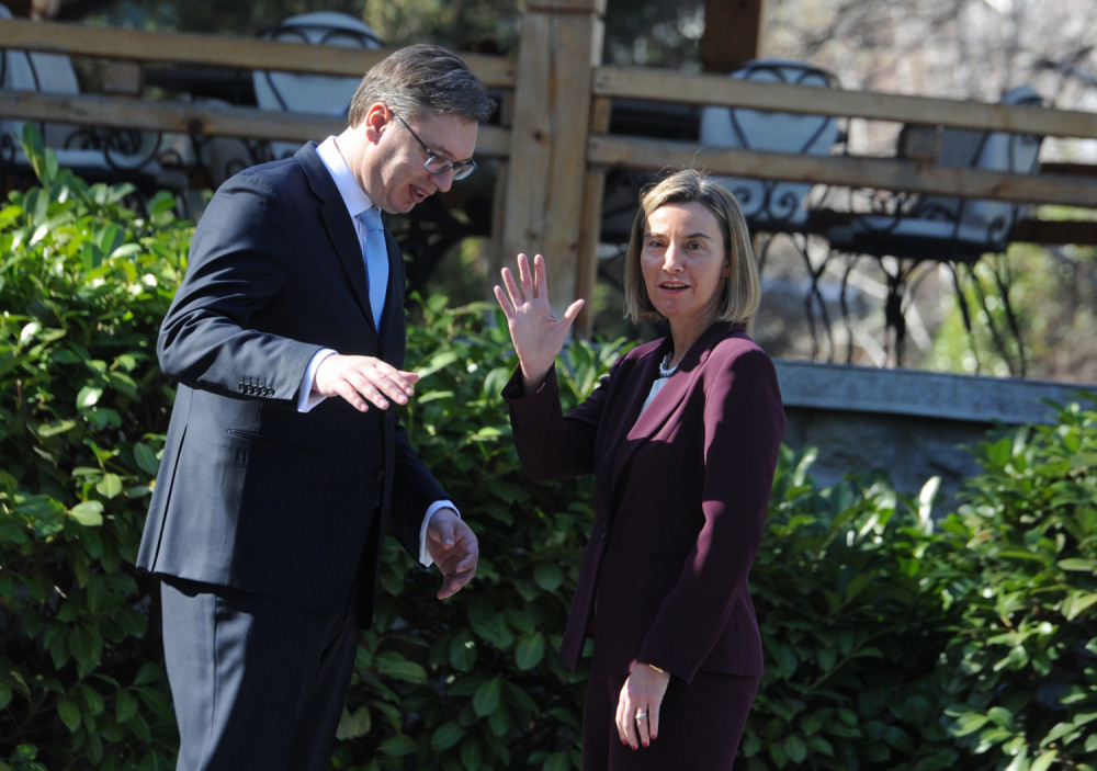 Prvo ukidanje taksi, pa nastavak dijaloga s Prištinom!