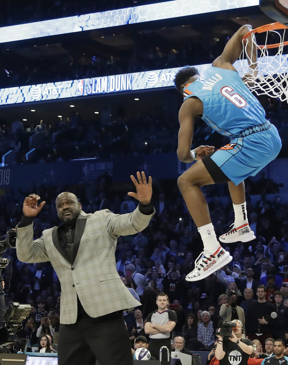 Dijalo Supermen! Zakucao PREKO ŠEKILA i digao ceo svet na noge! (VIDEO)