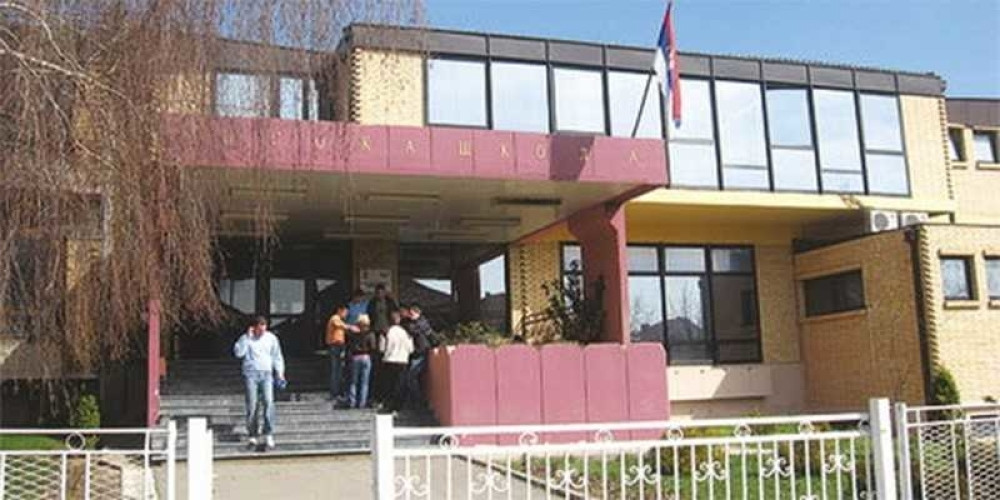 Deca su u opasnosti čim uključe televizor! Ako vidite ovu sliku na ekranu, sklanjajte ih pod hitno! (FOTO)