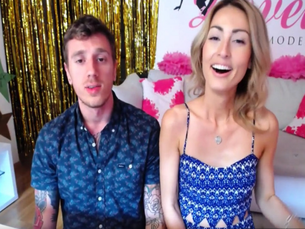 Zarađuju kao advokati i lekari, ali ono što rade kod kuće u Zagrebu pred kamerama NIJE ZA MLAĐE OD 18 GODINA!