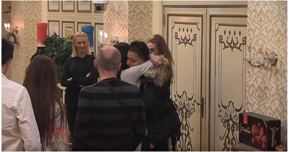 Ona je sinoć izbačena iz Parova! Svi su plakali kada su čuli loše vesti!