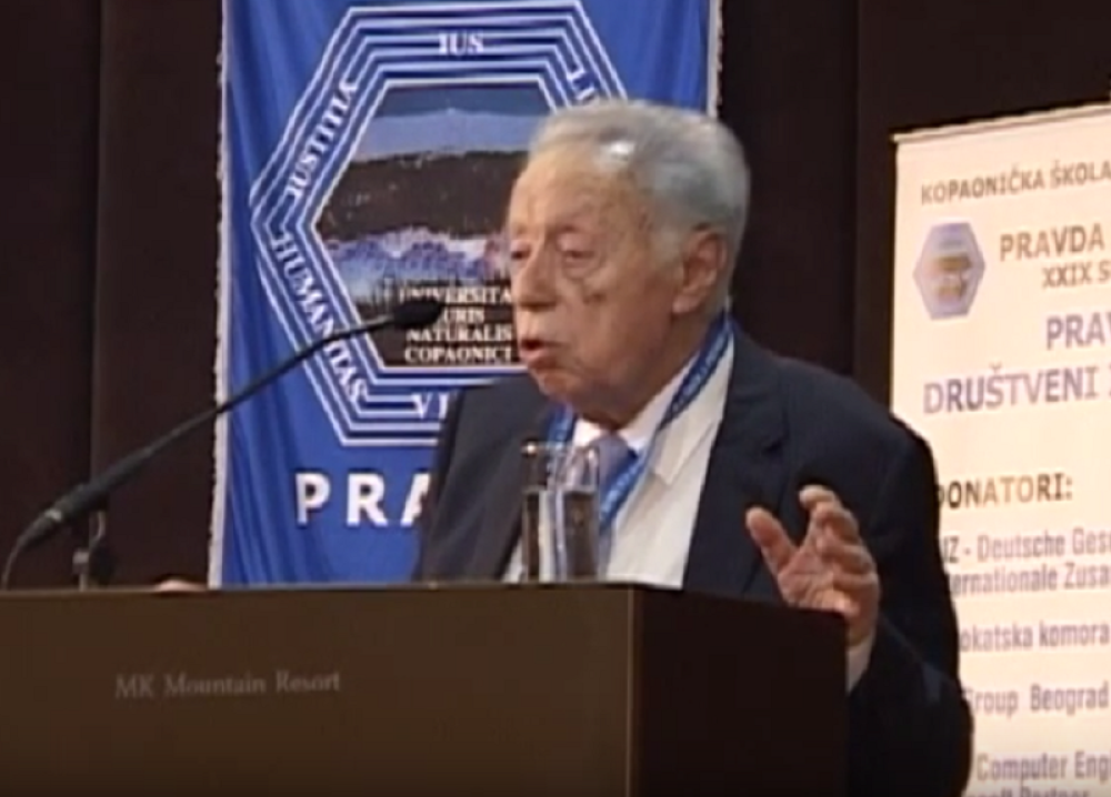 Umro Slobodan Perović