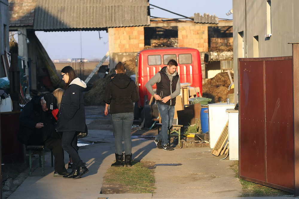 Otkriveni detalji požara kod Inđije gde je nastradao dečak (9), službe se odazvale pozivu, ali...