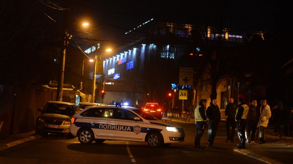 Horor u Srbiji: Šetao psa, pa postao svedok užasa! Policija vršila uviđaj do kasno u noć