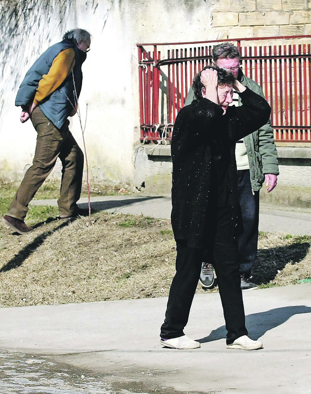 Muklu tišinu parali su jecaji babe Mire: Paju sam volela dok je bio u majčinoj utrobi! Rodio se samo dan nakon što sam sahranila sina!