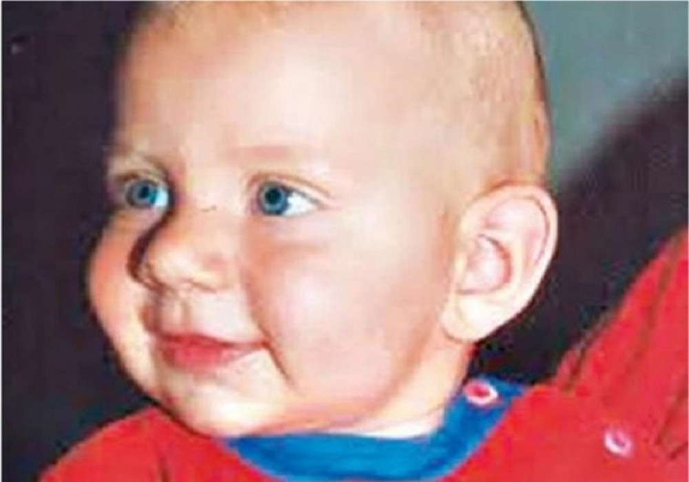 Ova beba je danas jedan od najboljih sportista na svetu! Da li znate koji Srbin je slici? (VIDEO)