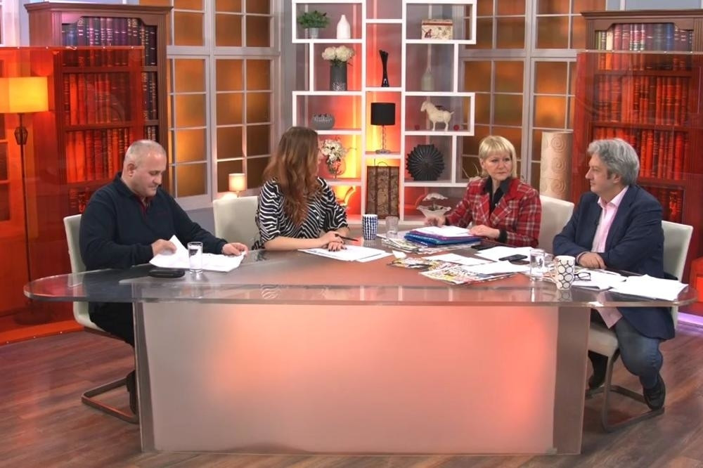 "Stoko, idiote, izbacio si me iz kuće sa štakama!", "Flertovala si sa studentima i sa policajcem, imam dokaze!" (VIDEO)