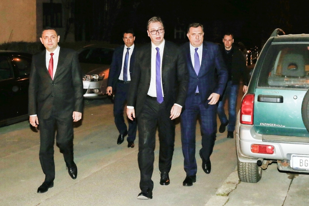 Vučić i Dodik došli da izjave saučešće porodici Šaulić (FOTO)