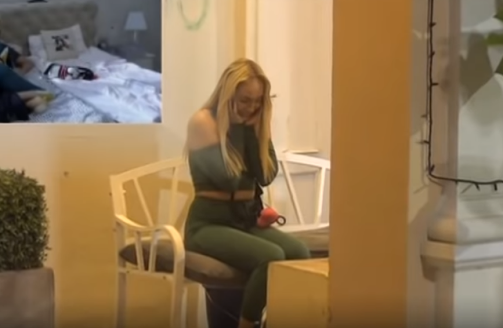 Pušten je snimak njenog se*sa, a ona potpuno POLUDELA! (VIDEO)