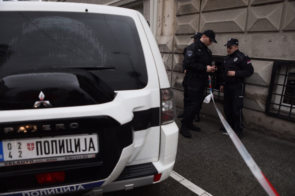 Đurđev je Butuliji ispalio osam hitaca u grudi, a zatim seo u njegovu FOTELJU, pa presudio sebi!