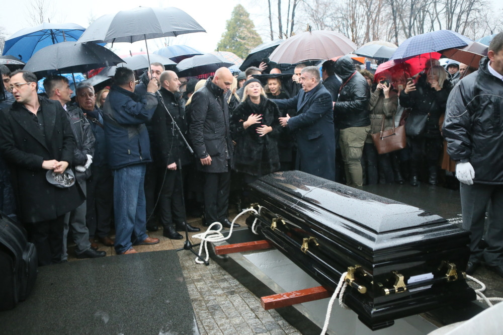 Evo zašto je Šaban Šaulić sahranjen u Aleji zaslužnih građana, a ne u Aleji velikana