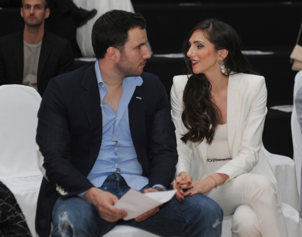 Retke fotografije Milovog jedinog sina i naslednika, sve o njegovom privatnom životu i viđanju sa našom najlepšom pevačicom! (FOTO)