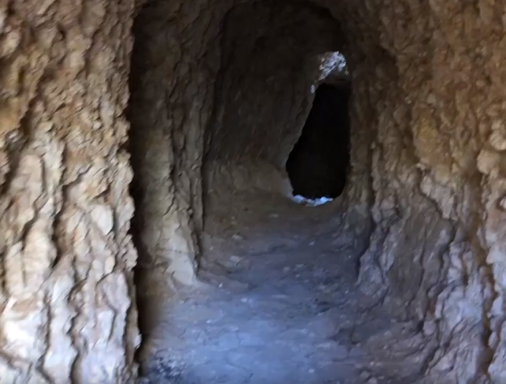 Ispovest čoveka koji je video misterioznu podzemnu civilizaciju, njegovo svedočenje ledi krv u žilama!