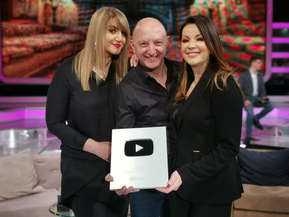 Stotke pljušte na GRANDU!