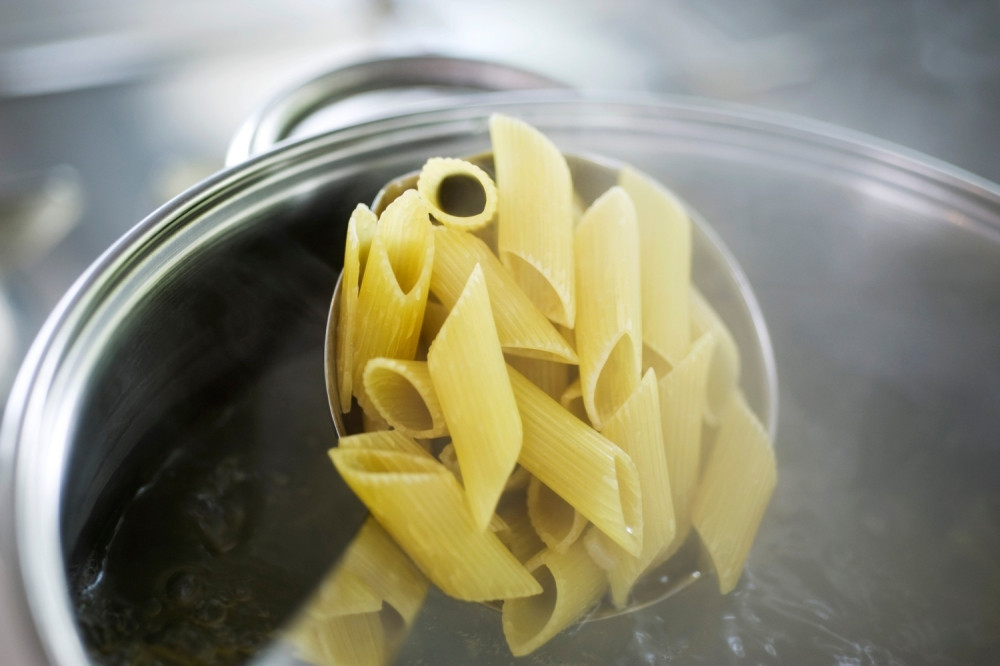 Da li prosipate vodu u kojoj kuvate testeninu? Posle ovog, nećete više NIKAD!