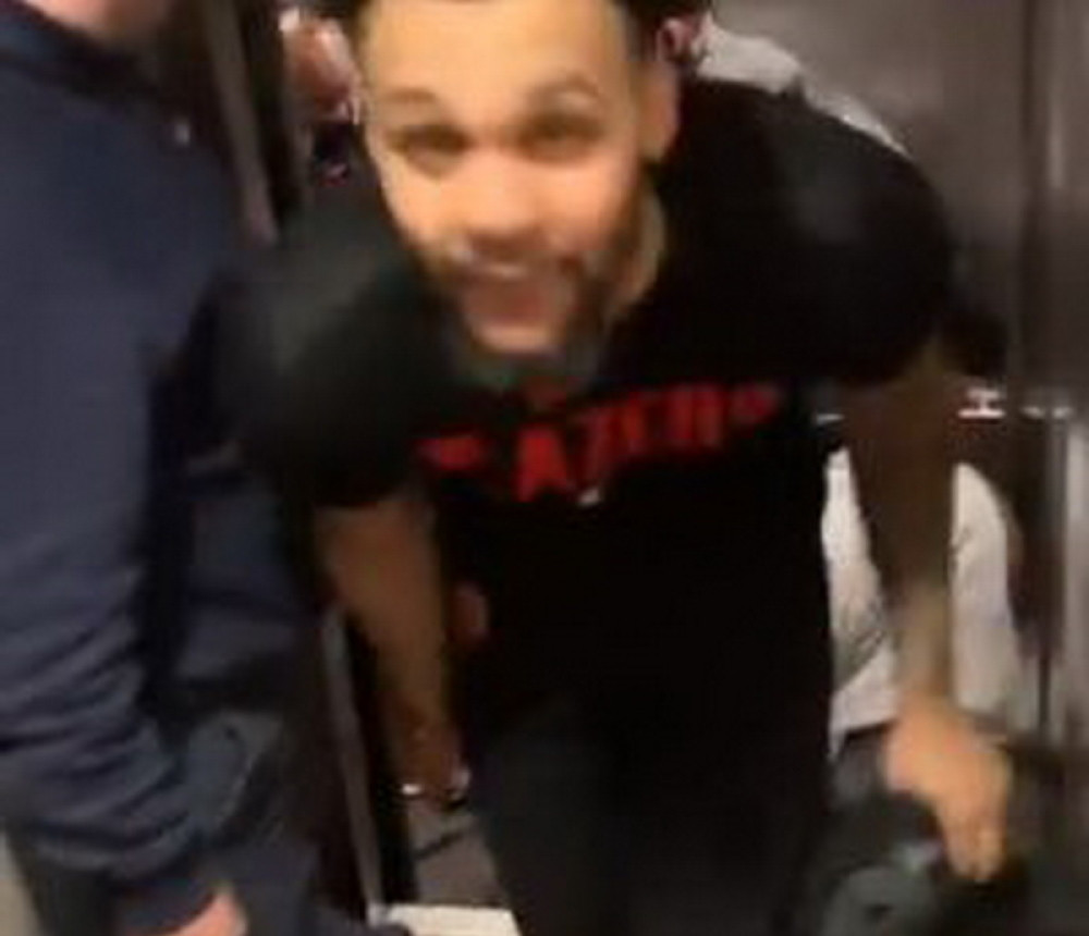 Košarkaši Portlanda se ZAGLAVILI U LIFTU! Svi se dobro zezali, samo se NJEMU SMEJE cela Amerika! (VIDEO)