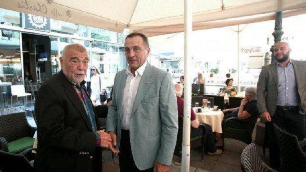 Sastaju se sa vođama opozicije i daju im INSTRUKCIJE od kojih će zadrhtati svaki građanin naše zemlje!