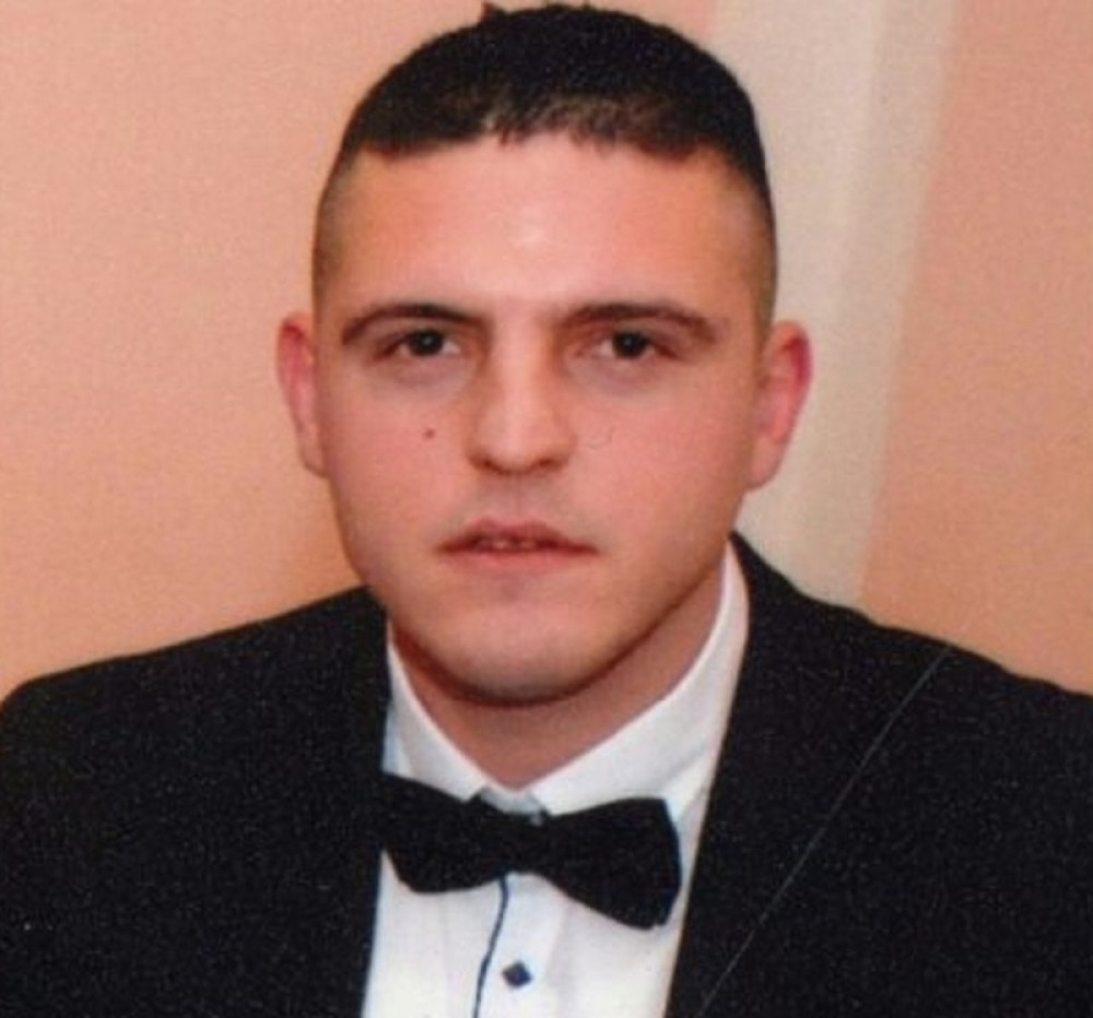 "Naslutio sam neko zlo! Nebojša je te noći samo izašao, nije se javio..." Porodicu muči samo jedno pitanje!