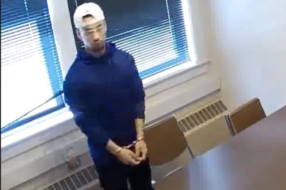 Policajac priveo dečka, ostavio ga samog u sobi i otišao po kafu, a on je za nekoliko sekundi napravio HAOS! (VIDEO)