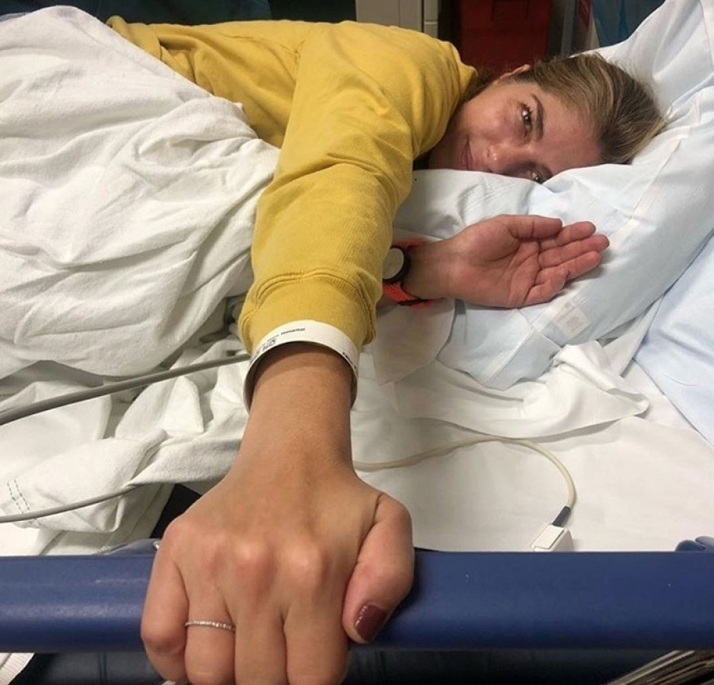 Popularna glumica sva u modricama, boluje od NEIZLEČIVE BOLESTI! (FOTO)