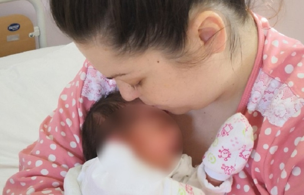 Sanja bila na ivici porođaja, a onda je njen muž na raskrsnici u centru Beograda video policajca Vasića...