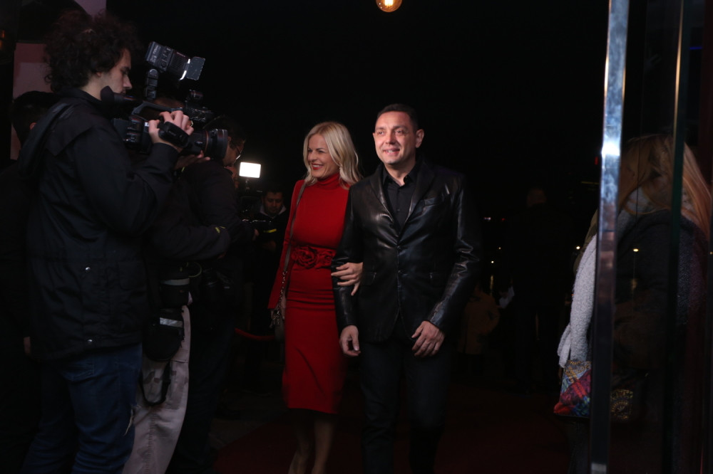 Ne zna se koja je lepša od koje, retko se pojavljuju u javnosti, ali mi smo pronašli njihove fotografije! (FOTO)