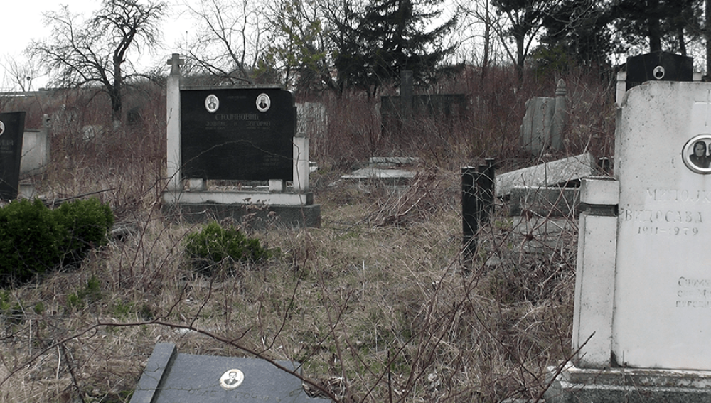 "Sve je više otkopanih grobova, danima ne mogu da se smirim!" Srbi progovorili o rani koja krvari (FOTO)