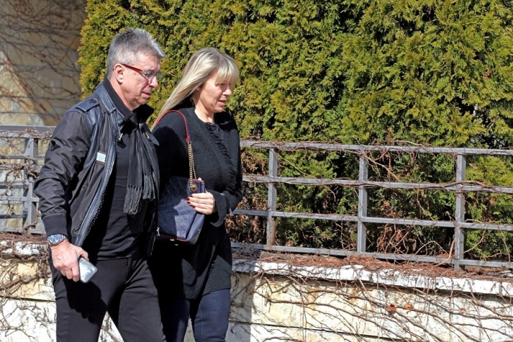 Saša Popović stigao kod Karleuše! Pre toga su se čuli telefonom, Jelena ga je samo JEDNO ZAMOLILA! (FOTO)