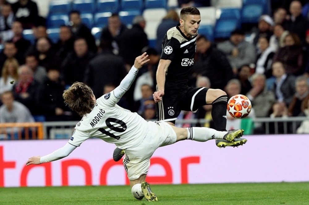 Razmontirao je Real u Madridu, Modrića pravio smešnim, a onda ga je menadžer za siću ponudio Madriđanima! Odgovor ga je šokirao!