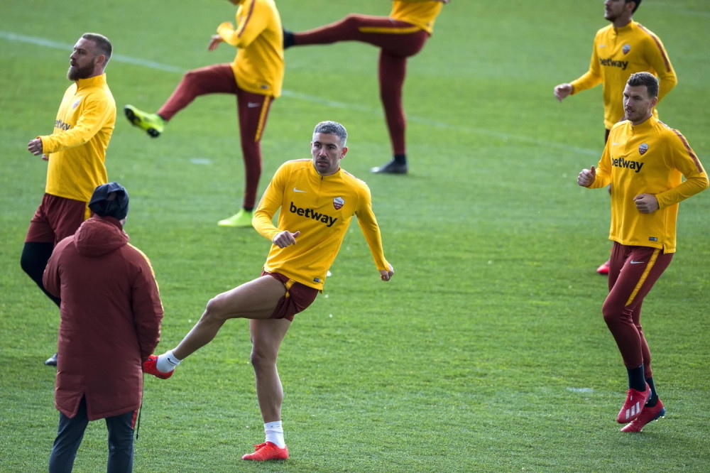 Roma smenila Di Frančeska, na "Olimpiko" stiže LEGENDA FUDBALA! (FOTO)